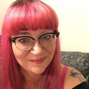 Meet your Posher, Lynn